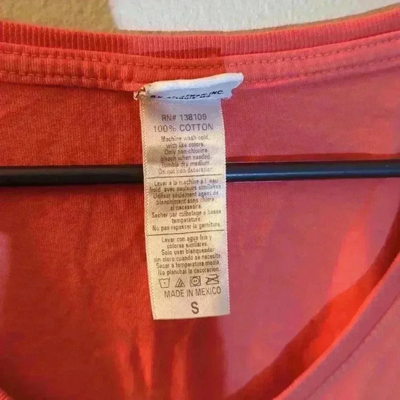 Harley Davidson T-shirt, size small, salmon color - Picture 4 of 9